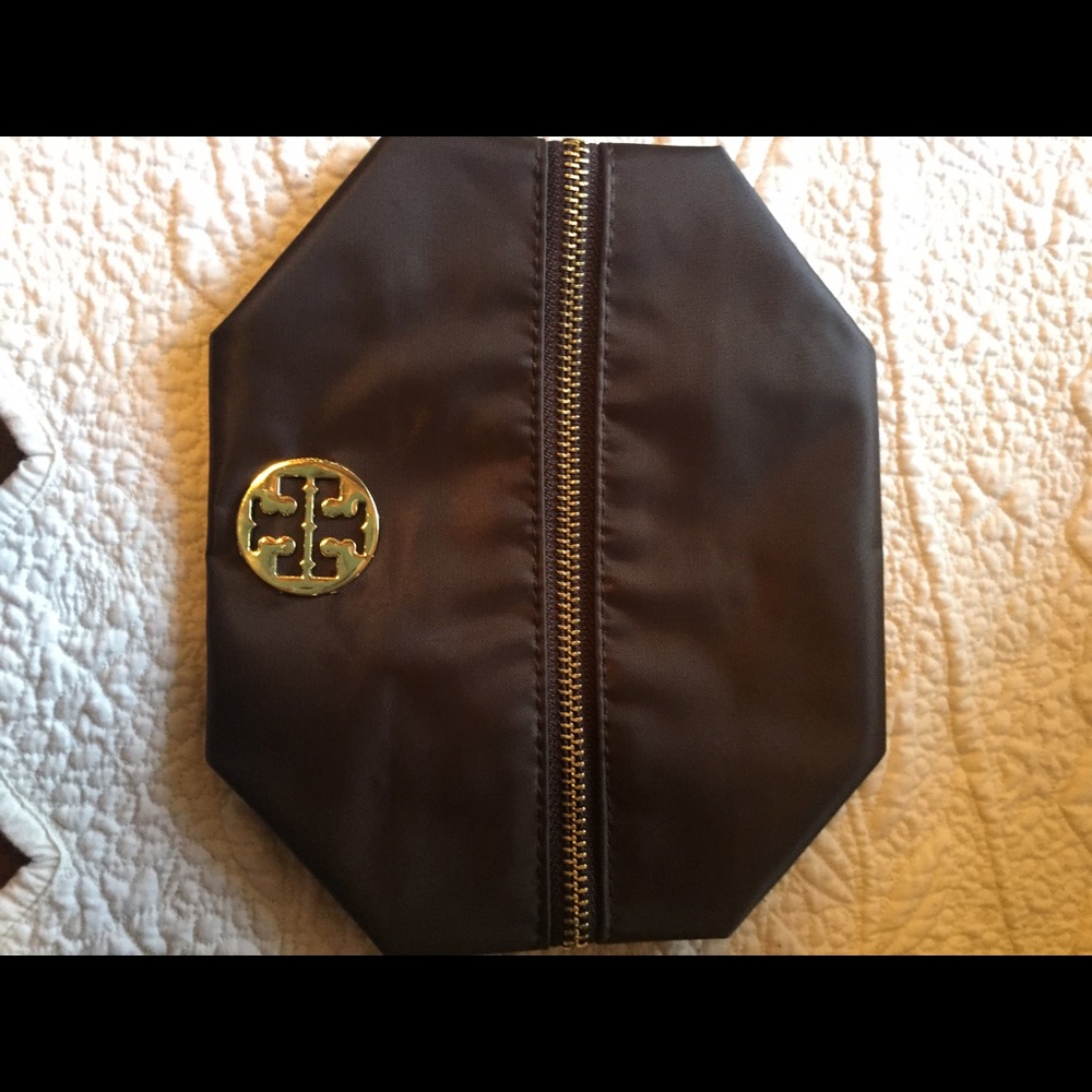 Tory burch makeup bag